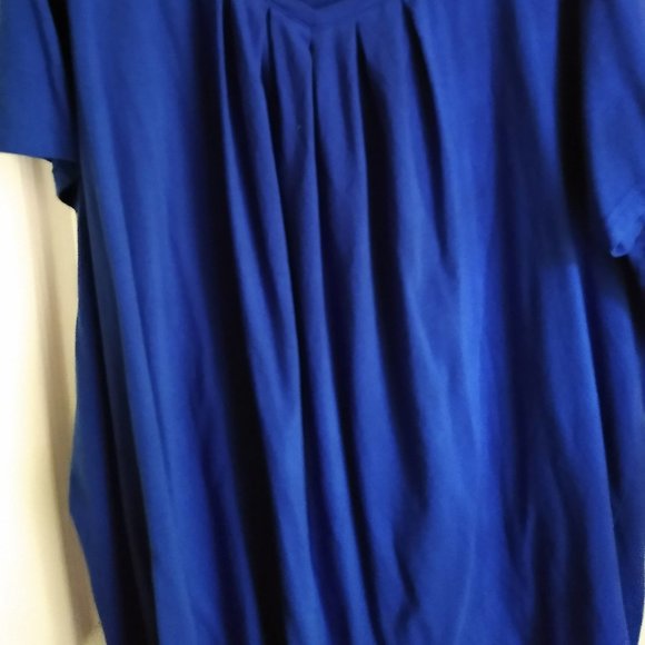 Plus size knit short sleeve tunic - Picture 4 of 4